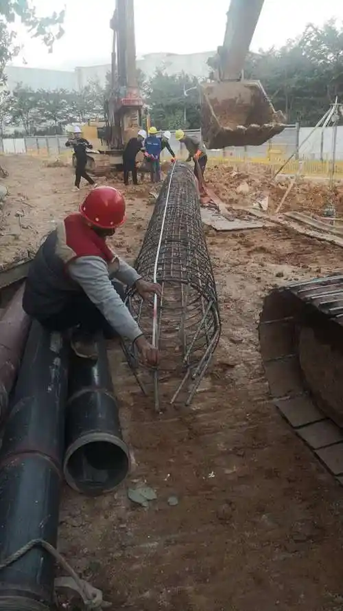 建设,监理单位对灌注桩钢筋笼进行验收