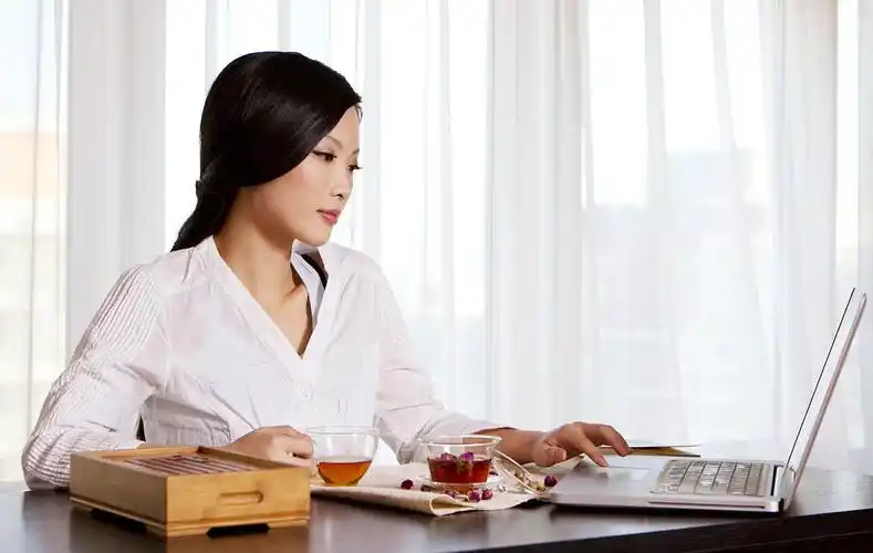 女性年龄不同喝茶也不同,如何选茶?