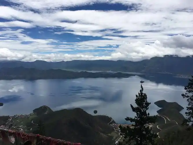 【携程攻略】泸沽湖格姆女神山景点,非常值得去,滑道和缆车太好玩了