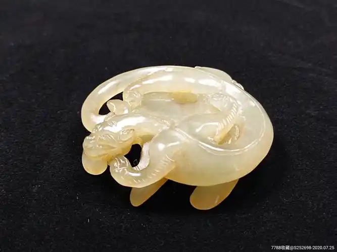 和田老玉螭龙鸡心佩花件新疆和田玉古玉老玉明清玉器支持全国复检古董