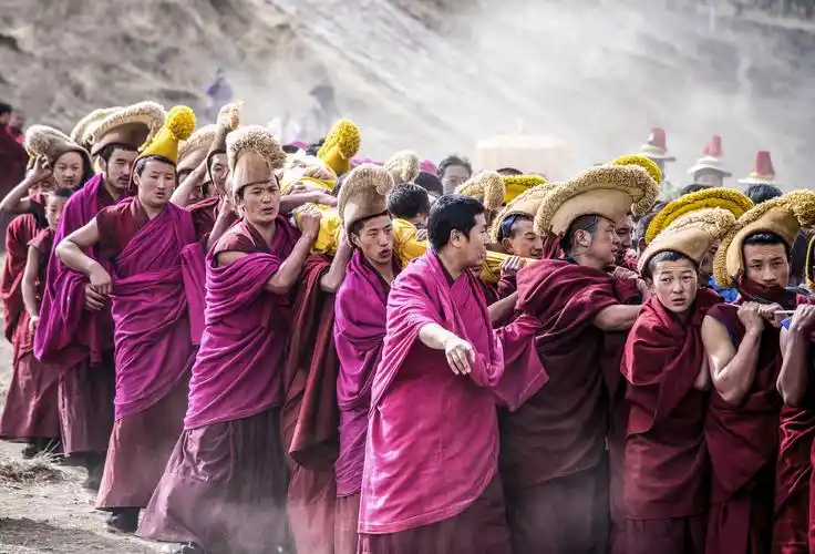 甘南夏河拉卜楞寺晒佛节