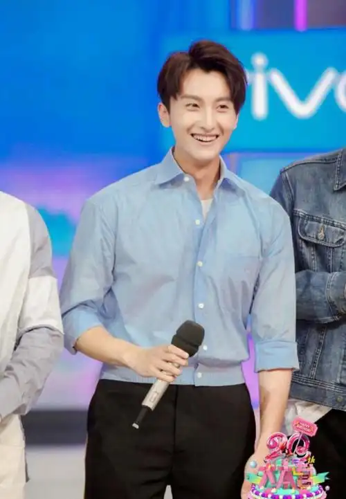 男明星心形刘海,王俊凯,王源,易烊千玺的发型都是爱你们的形状