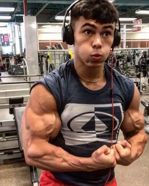 测试标准肌肉流失 体重超重是普遍现象这个年龄段的男性40-50岁及格:4