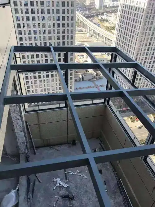 洛阳封露台,铝合金和钢结构搭建阳光房哪种材质更实用?