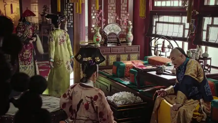 如懿传:皇帝也相信是安华大师夜闯翊坤宫,但不是去见如懿