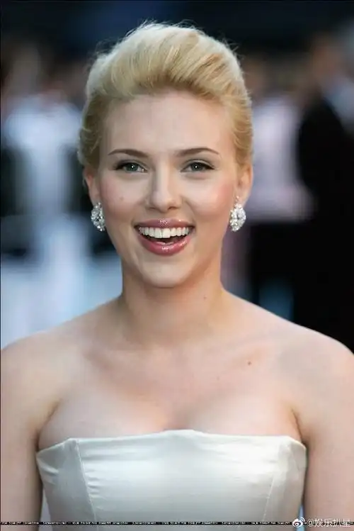 #斯嘉丽状告迪士尼官司和解#