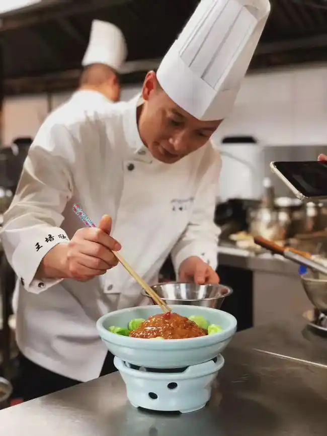 厨师消失在后厨|中餐|美食|火锅|王刚_网易订阅