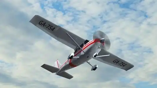 最里面的飞机最受欢迎的单螺旋桨轻型飞机在飞照片