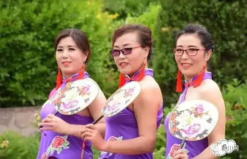 陵川西溪美女旗袍秀