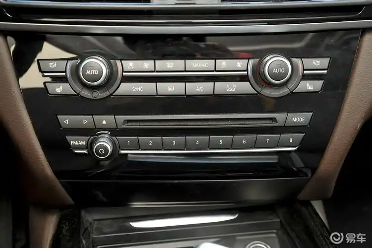 【宝马x52014款xdrive35i 领先型空调汽车图片-汽车图片大全】-易车网