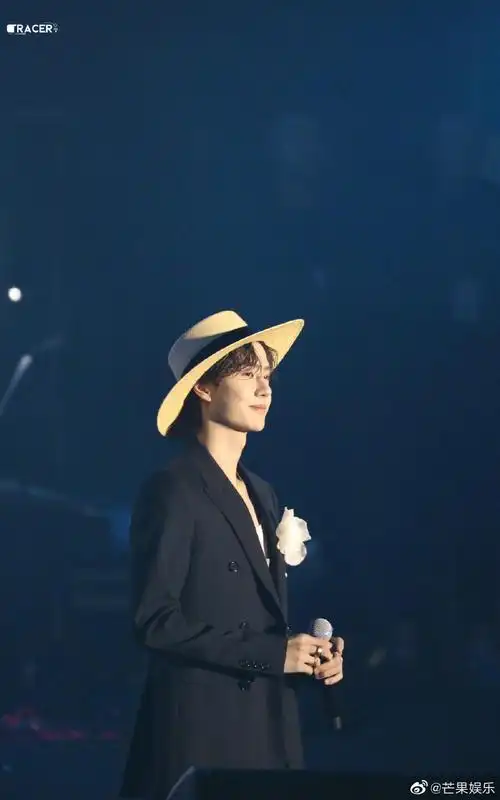 王一博安利今天是草帽博