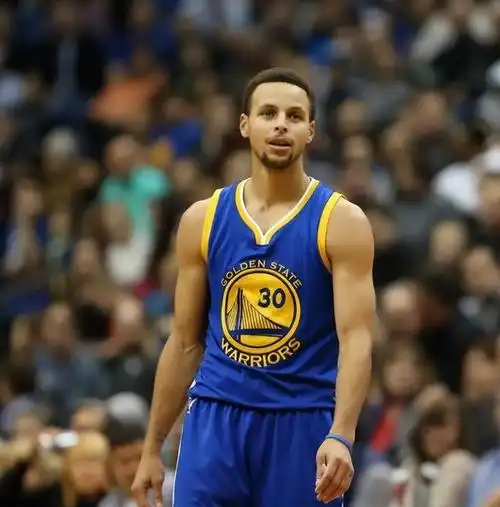 勇士|斯蒂芬·库里|骑士_新浪新闻