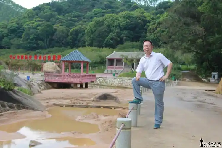 广东海洋大学领导班子部分成员组团到海丰黄羌寻找旧校址