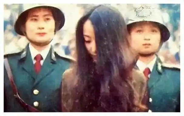 1983年翟曼霞犯流氓罪被枪决她坦然赴死时说性是无罪的