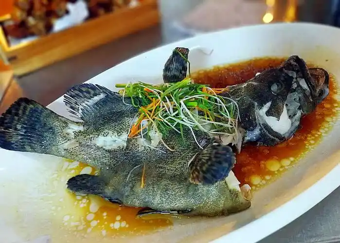 美食 新发现三亚一家极致美味烤鸭…… 写美篇清蒸石斑鱼…… 喜中