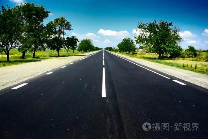 沥青混凝土路面