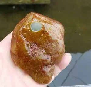 新疆和田玉且末糖玉山料原石毛料天然玉石真品玉新疆和田玉天然玉石好