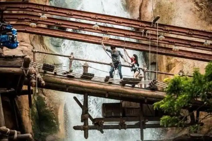 3古迹探索营绳索挑战道