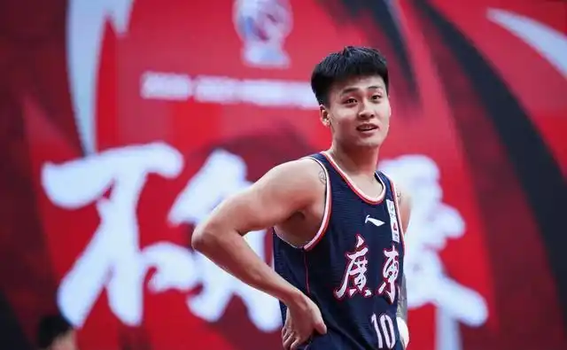 辽篮双杀广东72小时,赵睿2次发声,正式摊牌,杜锋雪上加霜