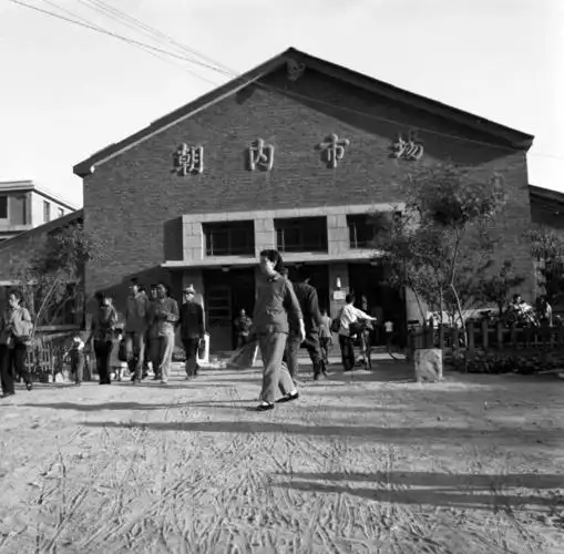 40年,穿越影像中的北京城