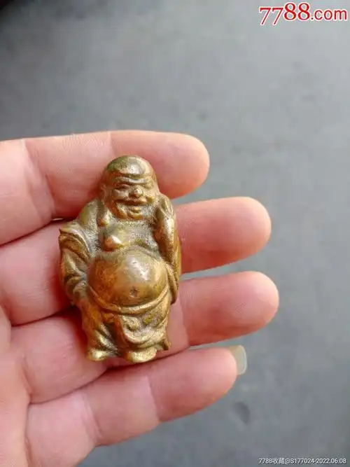 老的小铜佛
