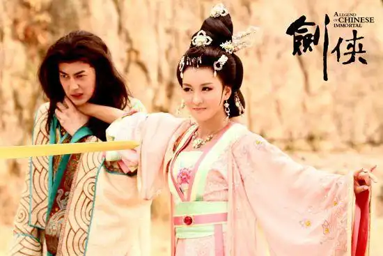 郑亦桐《剑侠》剧照郑亦桐《剑侠》剧照网易娱乐11月4日报道根据"八仙