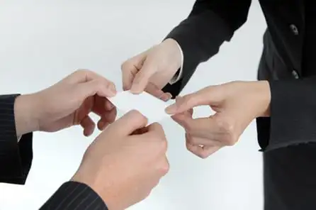 职场日语口语:名片交换礼仪知多少
