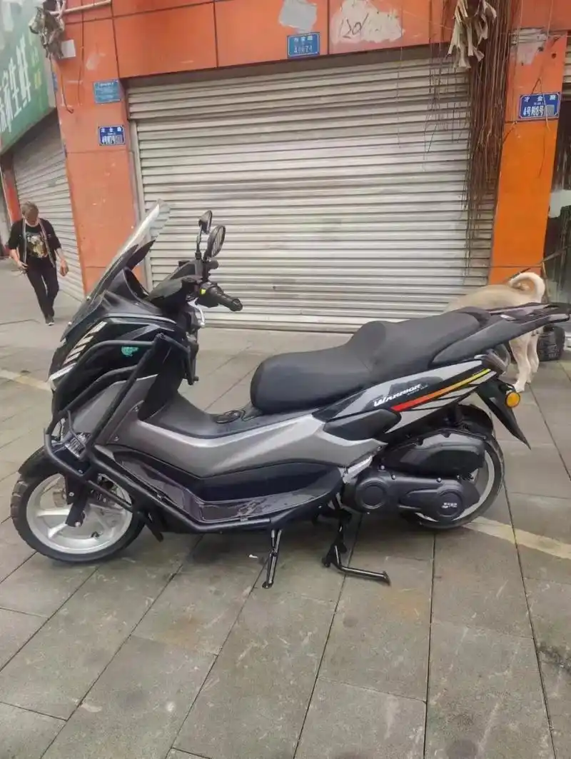 22年建设望雅150cc大踏板 4000多公里 成色精品 骑行感受非常安逸