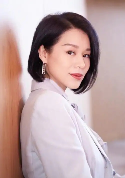 胡杏儿myoliewu
