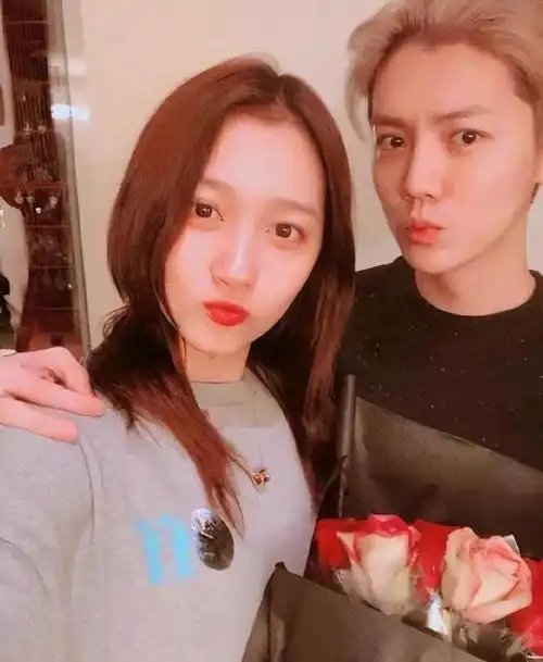 炸裂曝男顶流塌房是歌手有对象但私生活混乱有齐全实锤