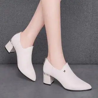 单鞋>其它女士单鞋>爱步蝶>爱步蝶软羊皮鞋女单鞋半高跟软皮女鞋春天