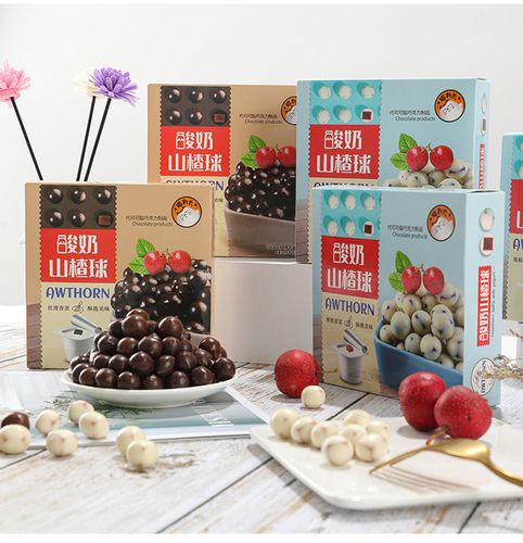 可可六件6盒62g山楂酸奶零食休闲村长巧克力制品