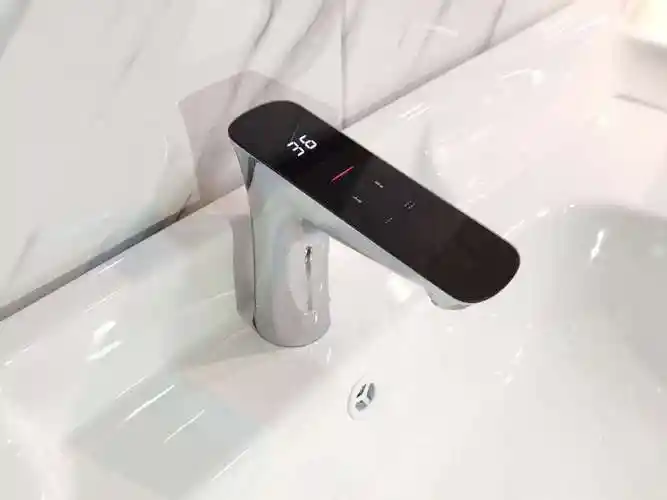 感应龙头触屏调温龙头水龙头手扫开关混水智能龙头家用酒店选用