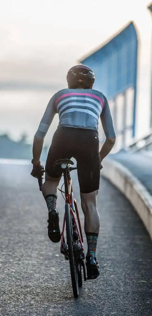 自行车骑行高清壁纸来了!