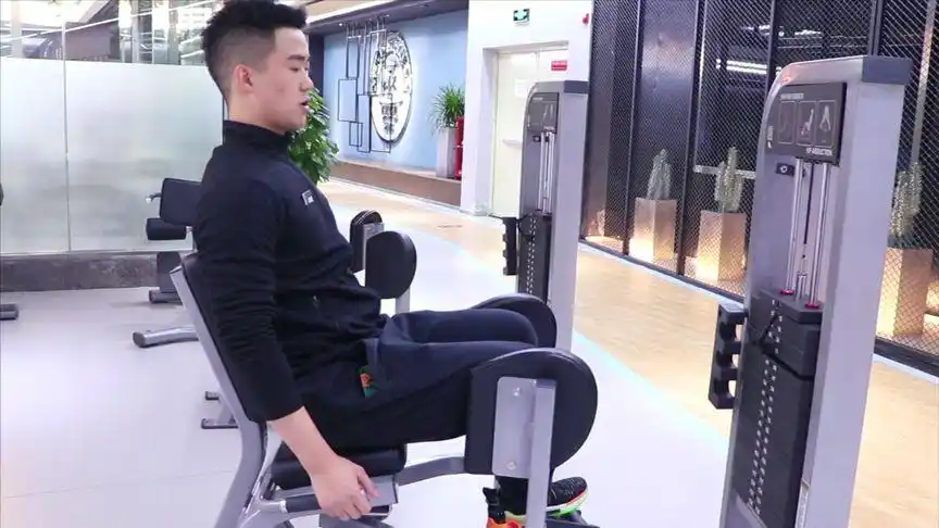 坐姿髋外展的精准讲解,特别适合女性练习, 打造饱满翘臀