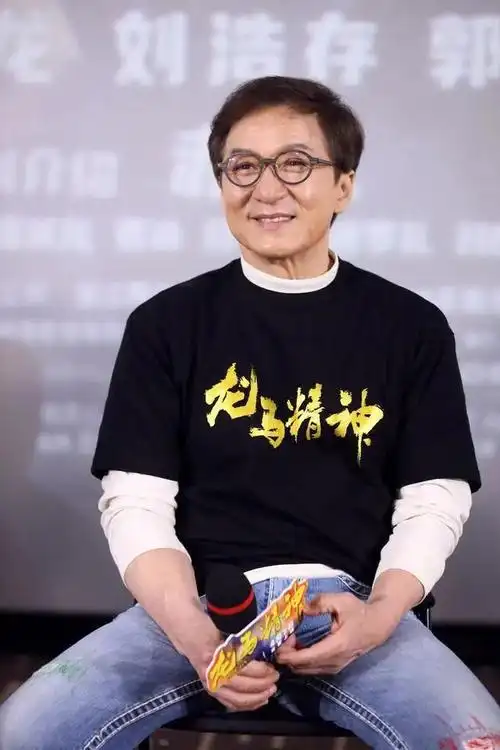 60岁李连杰像80岁老爷爷功夫皇帝身体早衰是习武透支生命