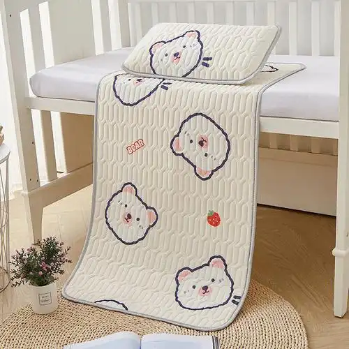 卡通儿童乳胶凉席两件套