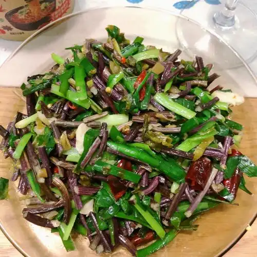 素炒蕨菜