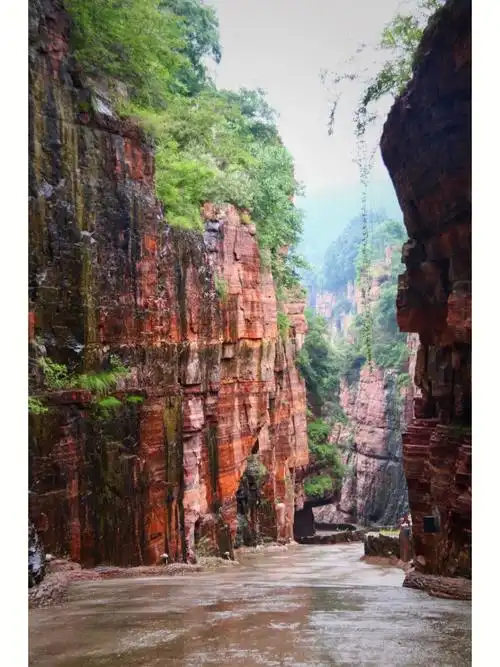 万仙山,郭亮村,郭亮挂壁公路