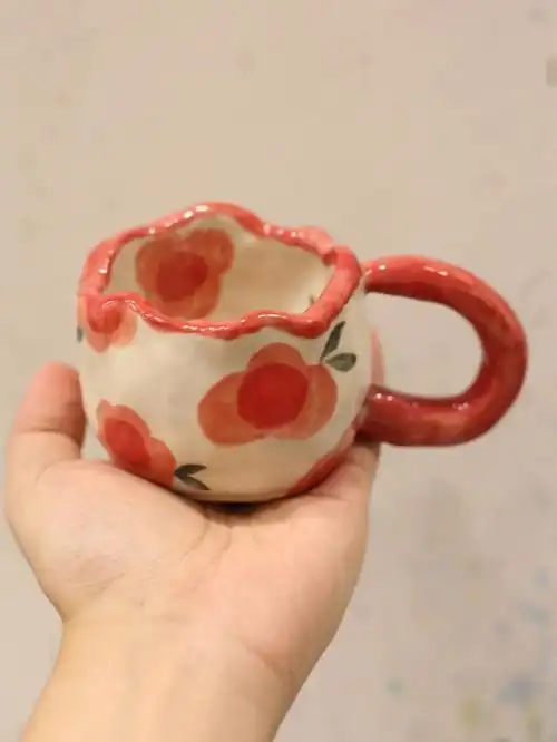 陶艺手作花朵杯子