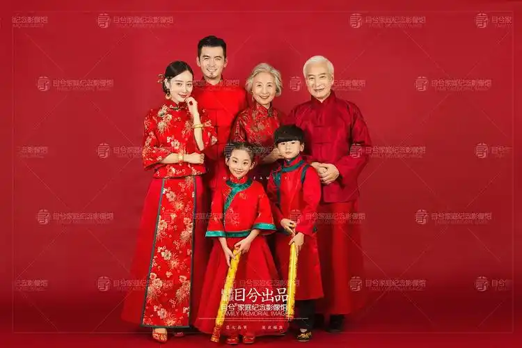 西安拍照哪家好?全家福哪家好?【目兮映画全家福】