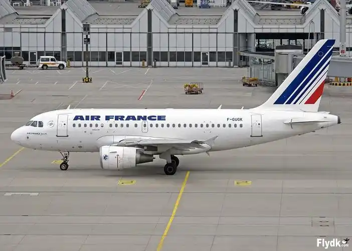 空中客车a318飞机