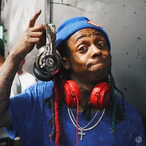 lil waynes tour bus shot up in atlanta after performance