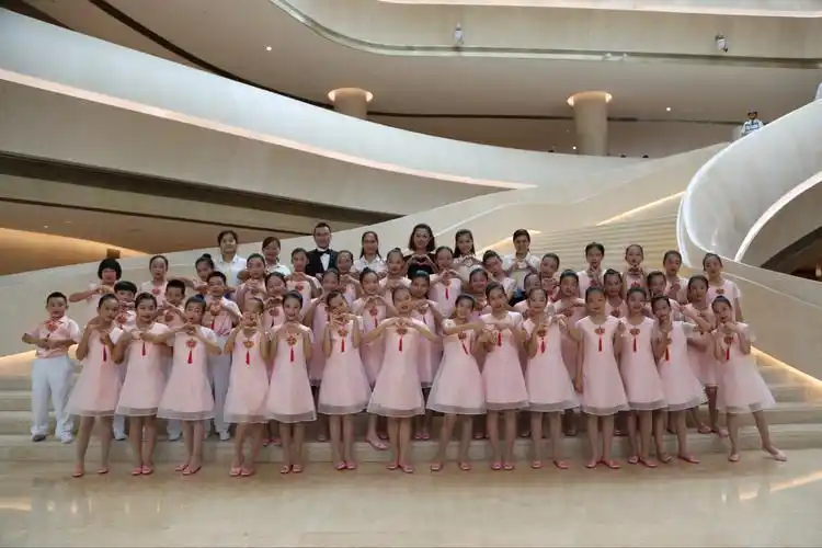 海南省农垦直属第二小学哆唻咪童声合唱团招新简章