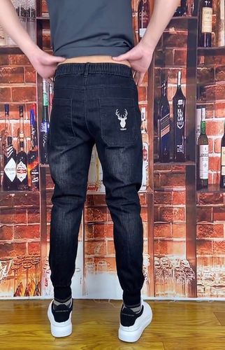 2021男士刺绣鹿头牛仔裤抖音快手黑色束脚潮流牛仔裤