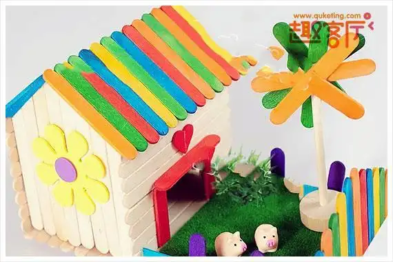 儿童diy手工制作,泡沫板做的非常可爱的小房子.