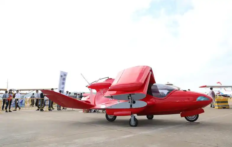 全球首款海陆空三栖飞机中国制造,亮相珠海航展引关注
