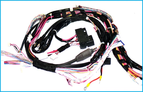 比亚迪电动汽车高压线束新能源汽车电池bms线束