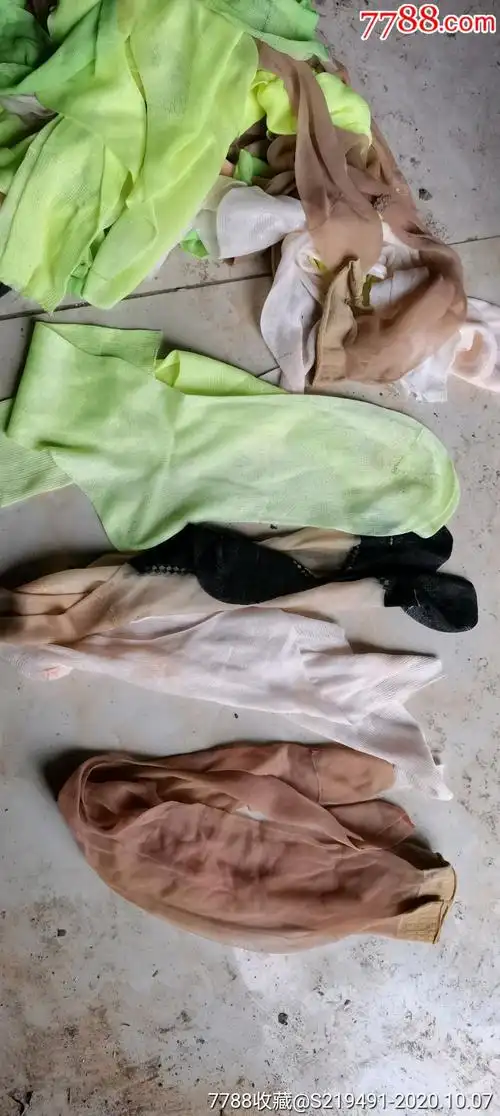 七八十年代二手女丝袜