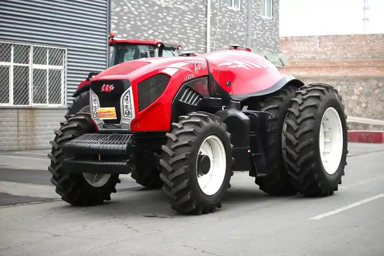 67外国朋友话智造③丨汗滴禾下土有望成历史东方红无人驾驶拖拉机